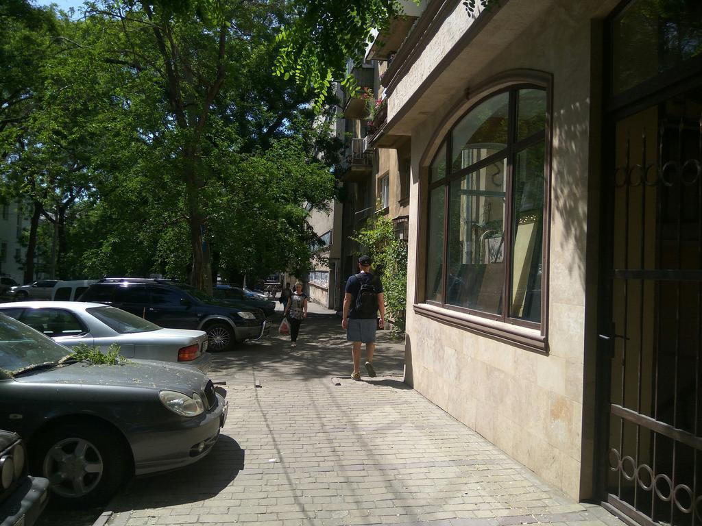 Апартаменты Возле Пляжа Ланжерон 오데사 외부 사진